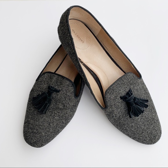 Lands' End Shoes - Lands End Gray Loafers w/Black Tassles Size 9